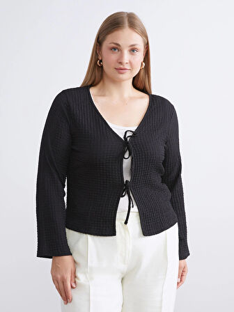 LCWAIKIKI Classic Siyah V Yaka Bağlamalı Dokulu Bluz