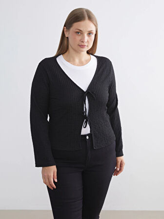 LCWAIKIKI Classic Siyah V Yaka Bağlamalı Dokulu Bluz