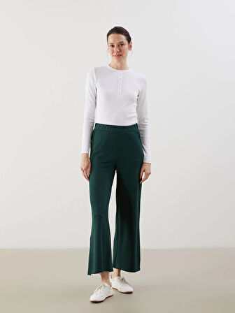 LCWAIKIKI Classic Beyaz Bisiklet Yaka Kadın Body