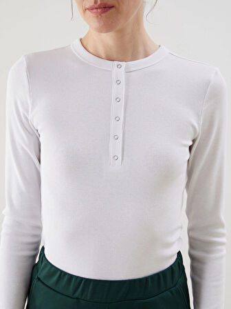 LCWAIKIKI Classic Beyaz Bisiklet Yaka Kadın Body