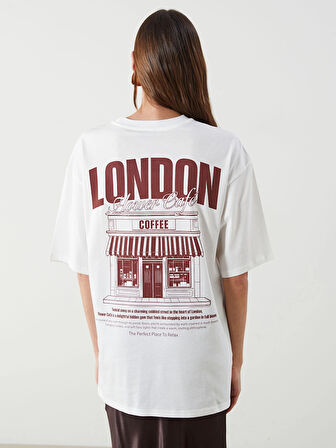 LCW Vision Ekru Bisiklet Yaka London Baskılı Oversize Kadın Tişört
