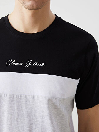 LCWAIKIKI Classic Siyah Bisiklet Yaka Kısa Kollu Renk Bloklu Erkek Tişört