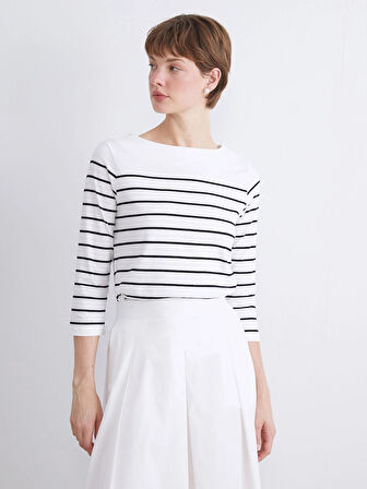 LCWAIKIKI Classic Siyah Bisiklet Yaka Çizgili Kadın Tişört