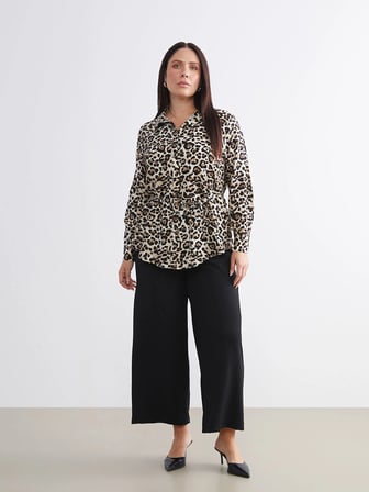 LCW Modest Siyah Büyük Beden Beli Lastikli Geniş Paça Kadın Pantolon