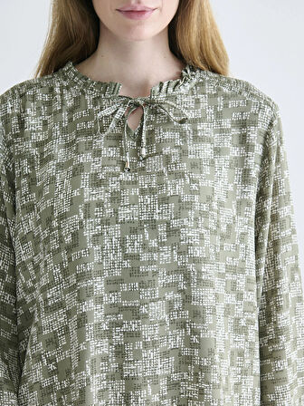 LCW Grace Haki Fırfırlı Bağlamalı Yaka Desenli Kadın Tunik