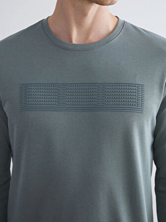 LCWAIKIKI Classic Yeşil Bisiklet Yaka Uzun Kollu Baskılı Erkek Sweatshirt