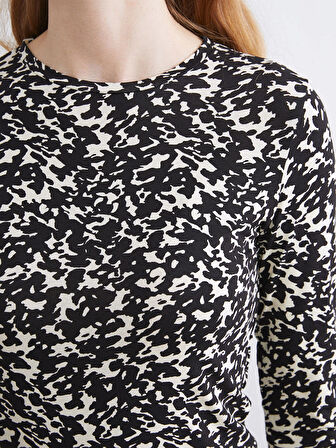 LCWAIKIKI Basic Siyah Bisiklet Yaka Desenli Bluz