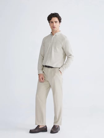 LCWAIKIKI Classic Bej Regular Fit Uzun Kollu Gabardin Erkek Gömlek