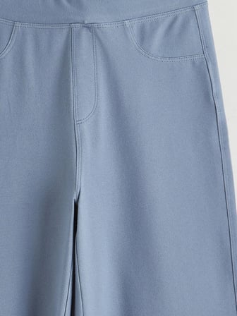 LCW Kids Lacivert Denim Görünümlü Geniş Paça Kız Çocuk Eşofman Altı