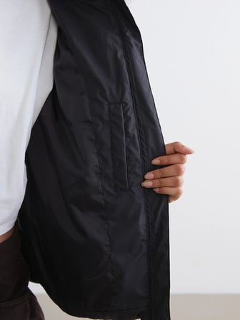 XSIDE Siyah Kapüşonlu Kadın Şişme Mont