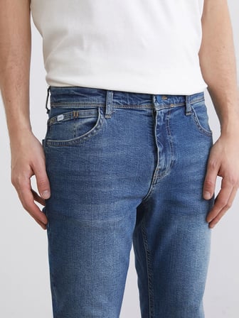 LCW Jeans İndigo 750 Slim Fit Erkek Jean Pantolon