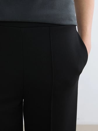 LCWAIKIKI Classic Siyah Beli Lastikli Soft Touch Kadın Eşofman Altı