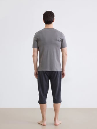 LC WAIKIKI Gri V Yaka Baskılı Erkek Şortlu Pijama Takımı