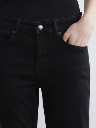 LCW Jeans Siyah Crop Flare Kadın Jean Pantolon