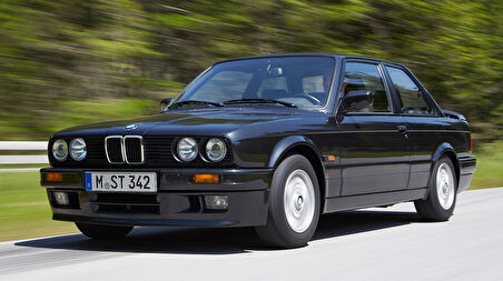 BMW 3 SERIES E30 BAGAJ AMORTİSÖRÜ 300N 51241937422-51248103180