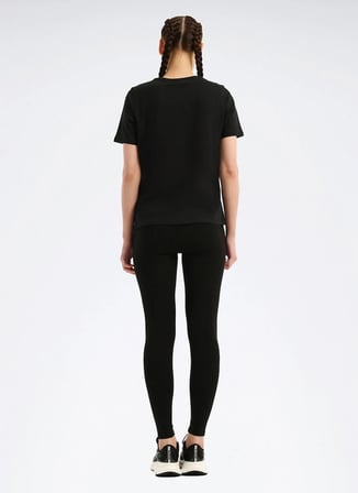 Reebok LC 6082 NEW ID CLASS REG TEE Siyah Yuvarlak Regular Fit Düz Kadın T-Shirt