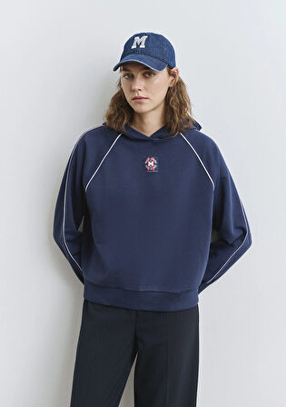 Biye Detaylı Kapüşonlu Lacivert Sweatshirt 1S10362-87518