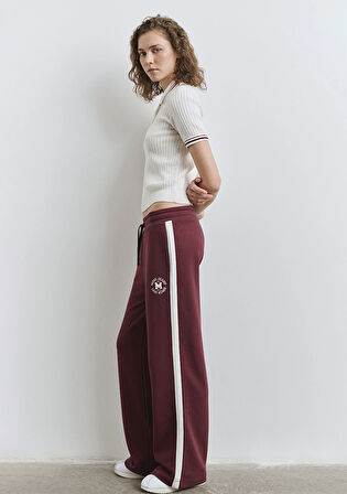 Mavi Logo Şerit Detaylı Bordo Eşofman Altı 1011038-70393