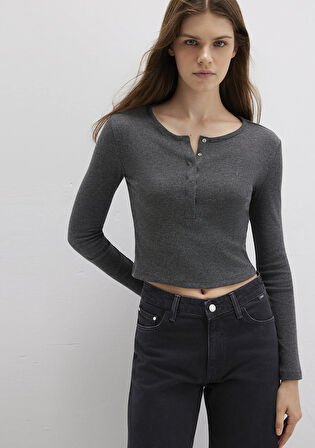 Düğme Detaylı Uzun Kollu Antrasit Crop Basic Tişört 1613403-80023