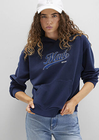 Mavi Logo Baskılı Kapüşonlu Lacivert Sweatshirt 1S10420-82318