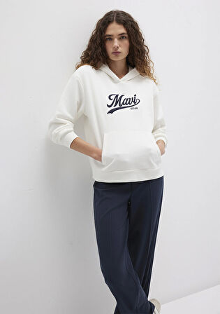 Mavi Logo Baskılı Kapüşonlu Beyaz Sweatshirt 1S10420-80194