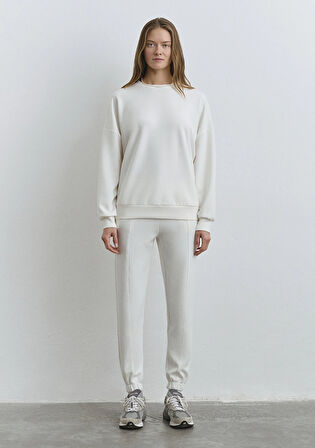Lux Touch Bisiklet Yaka Beyaz Sweatshirt 1S10422-70057