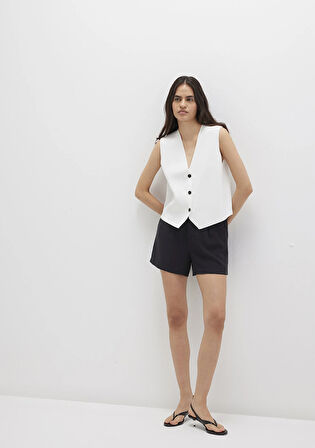 Siyah Şort 1410195-900