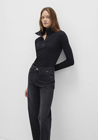 Düğme Detaylı Dik Yaka Siyah Tişört 1613614-900