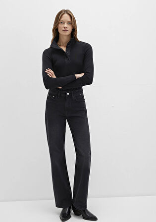 Düğme Detaylı Dik Yaka Siyah Tişört 1613614-900