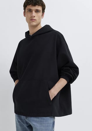 Kapüşonlu Siyah Sweatshirt 0211907-82128
