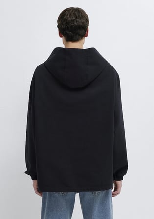 Kapüşonlu Siyah Sweatshirt 0211907-82128