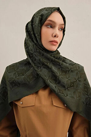 Lyocell Naia Kare Monogram Şal 6