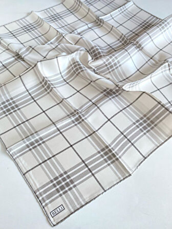 Belli Tivil İpek Eşarp 4122-82 Beyaz Karışık Desen 