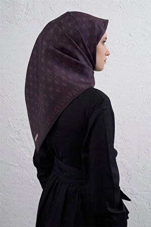 Armine Sura Saf İpek Eşarp 9412 - 34 Mürdüm Karışık Desen