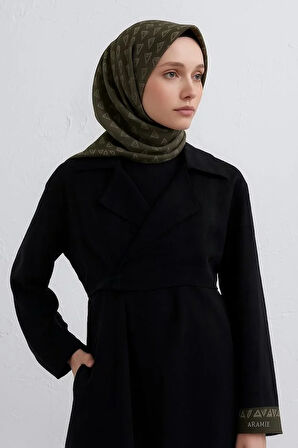 Armine Sura Saf İpek Eşarp 9412 - 83 Koyu Yeşil Logo Desen