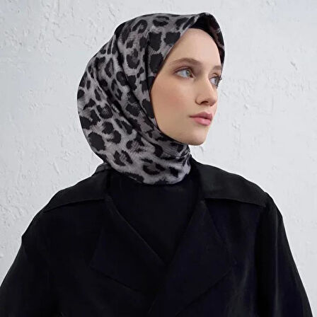 Armine E25Ka9425D02 51 Saf İpek Eşarp