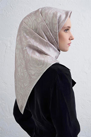 Armine Sura Saf İpek Eşarp 9431 - 85 Krem Karışık Desen