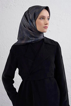 Armine Sura Saf İpek Eşarp 9428 - 02 Füme Etnik Desen