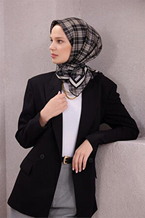 Belli Tivil Saf İpek Eşarp 4218 - 88 Siyah Ekose Desen