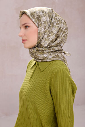 Çiçek Desen İpek Twill Eşarp 4204D01