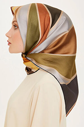 Geometrik Desenli Sura Saf İpek Eşarp - 9232