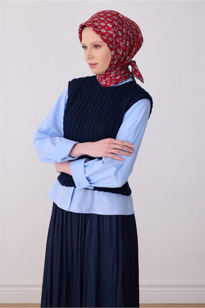 Belli Kırmızı Etnik Desen %100 Twill İpek Eşarp 4308 - 02