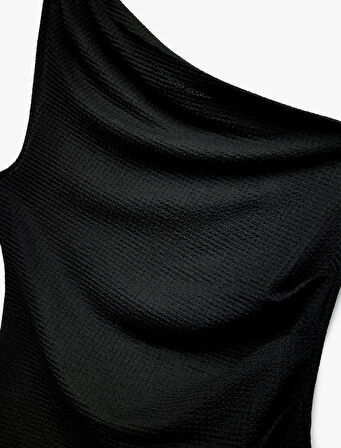 Asimetrik Drape Detaylı Tek Omuz Bluz