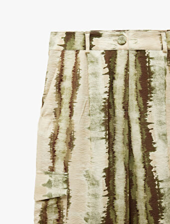 Viskon Kargo Cepli Batik Desenli Geniş Paça Pantolon