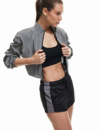 Yüksek Bel Bağcıklı Cep Detaylı Rahat Kesim Renk Bloklu Mini Spor Şort