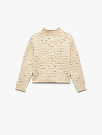 Dik Yaka Uzun Kollu Püsküllü Triko Kazak