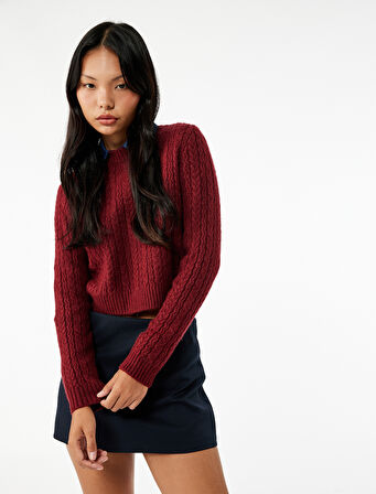 Saç Örgüsü Detaylı Uzun Kollu Bisiklet Yaka Triko Kazak