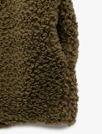 Uzun Kollu Kapşonlu Peluş Ceket