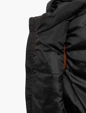 Kapüşonlu Renk Bloklu Çift Cepli Şişme Yelek