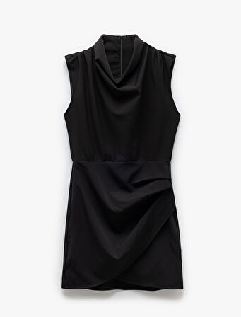 Drape Detaylı Kolsuz Degaje Yaka Kruvaze Mini Elbise